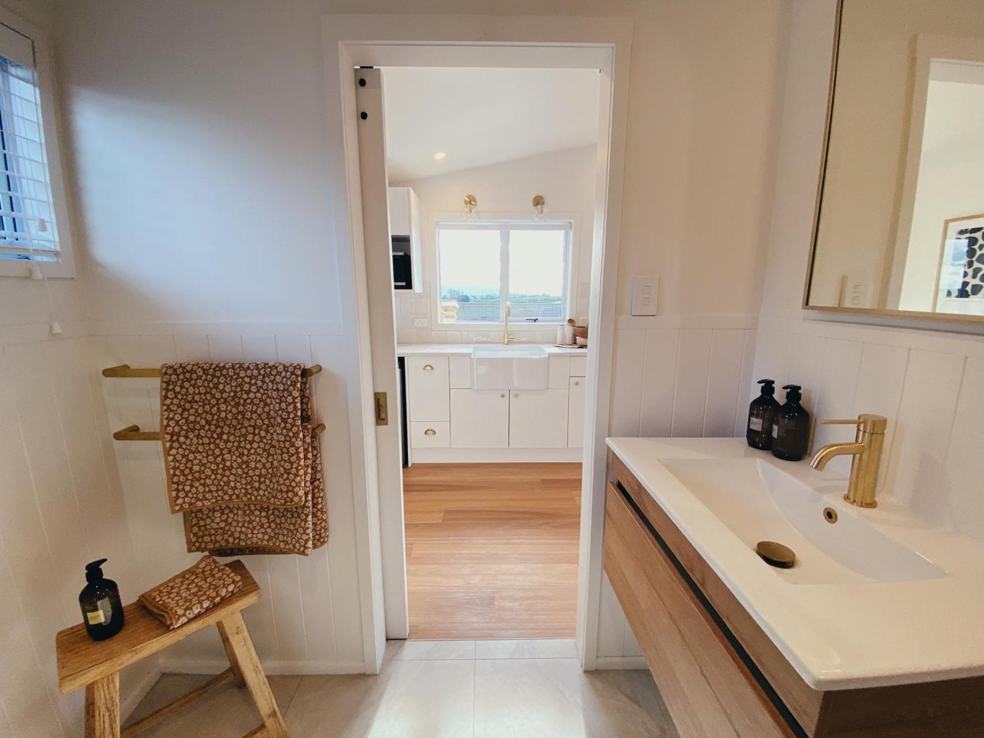 Willow View Cottage - Beautiful Farm Views Close To Waitomo オトロハンガ エクステリア 写真